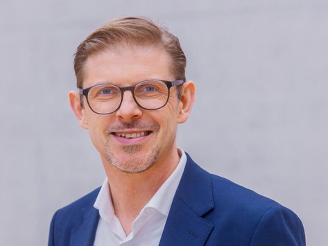 Portrait photo Matthias Ecke